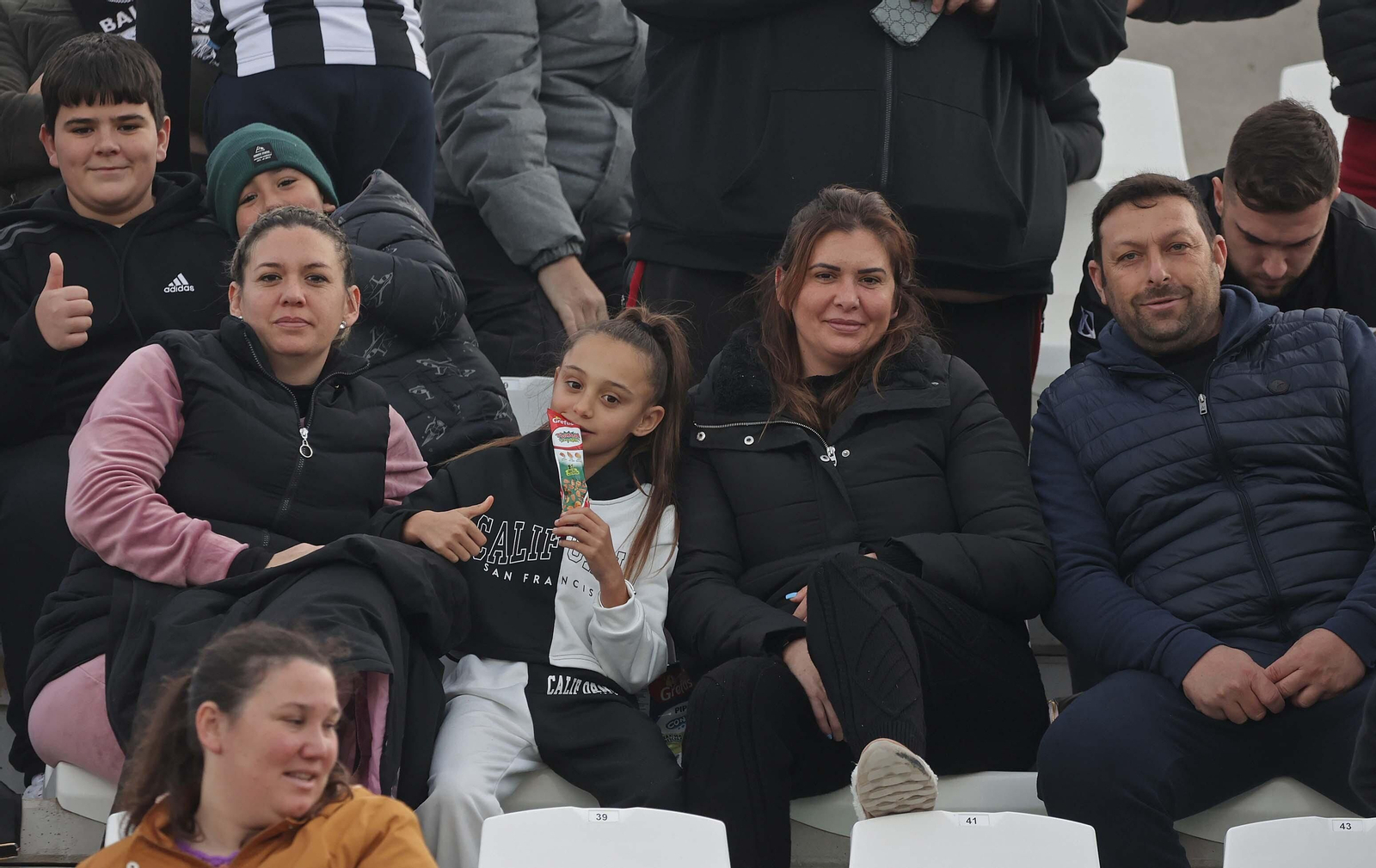 Búscate en el Ciudad de La Línea durante el Balona - Yeclano