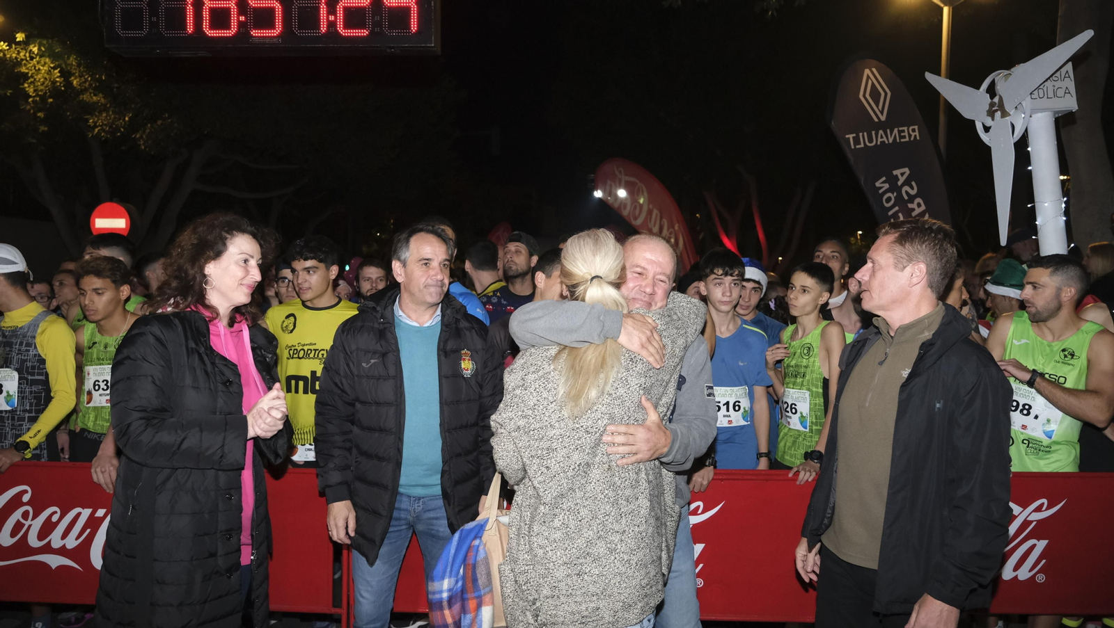 Imágenes de la XIV edición de la San Silvestre de Almería