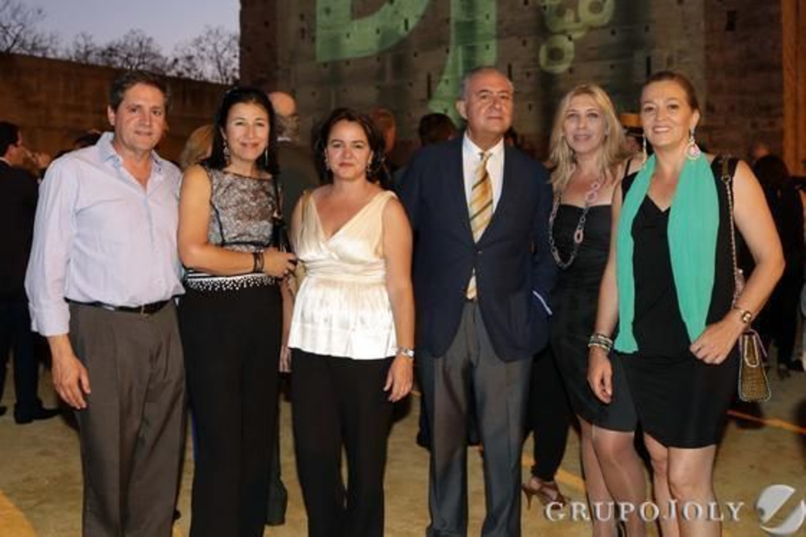 José Ramón Invernón, Tily Santiago, Teresa Almendros, Francisco Soto, Rosa Prieto y Nuria Sánchez.

Foto: Manuel Pascual · Miguel Angel Gonzalez · Manuel Aranda