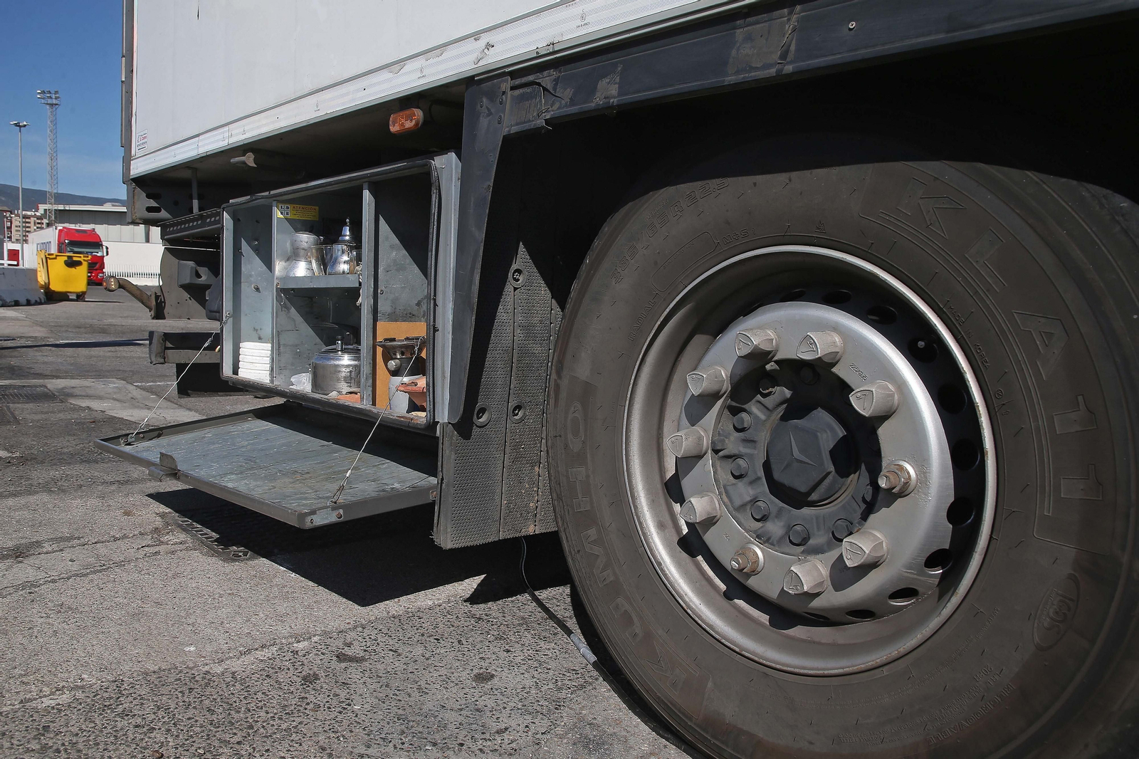 Fotos del colapso de camiones en el Puesto de Control Fronterizo del Puerto de Algeciras