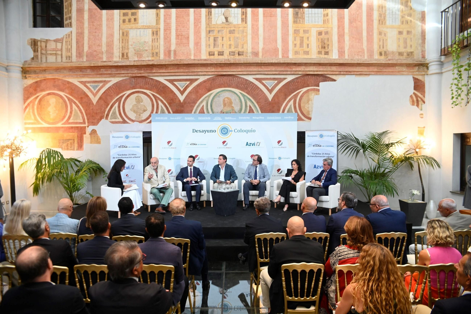 Las imágenes del desayuno-coloquio de 'El Día' sobre el desarrollo urbanístico de Códoba