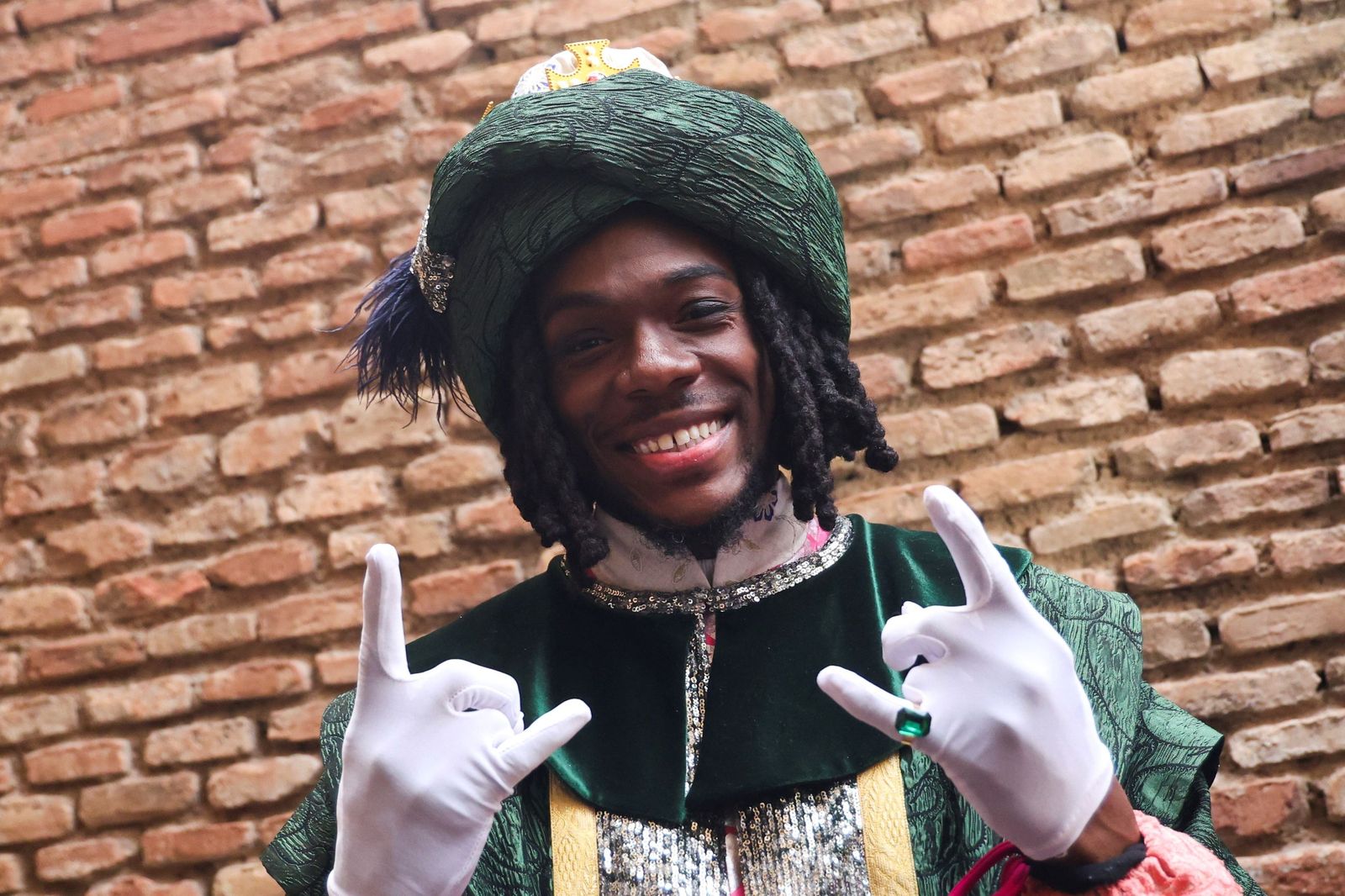 Los Reyes Magos llenan Málaga de ilusión tras la lluvia