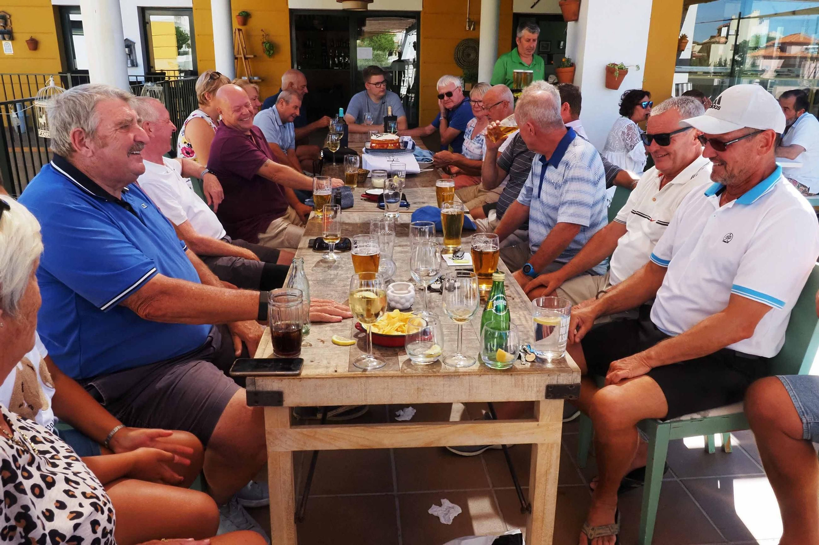 Un grupo de británicos celebran un evento en Costa Esuri, en una imagen de archivo