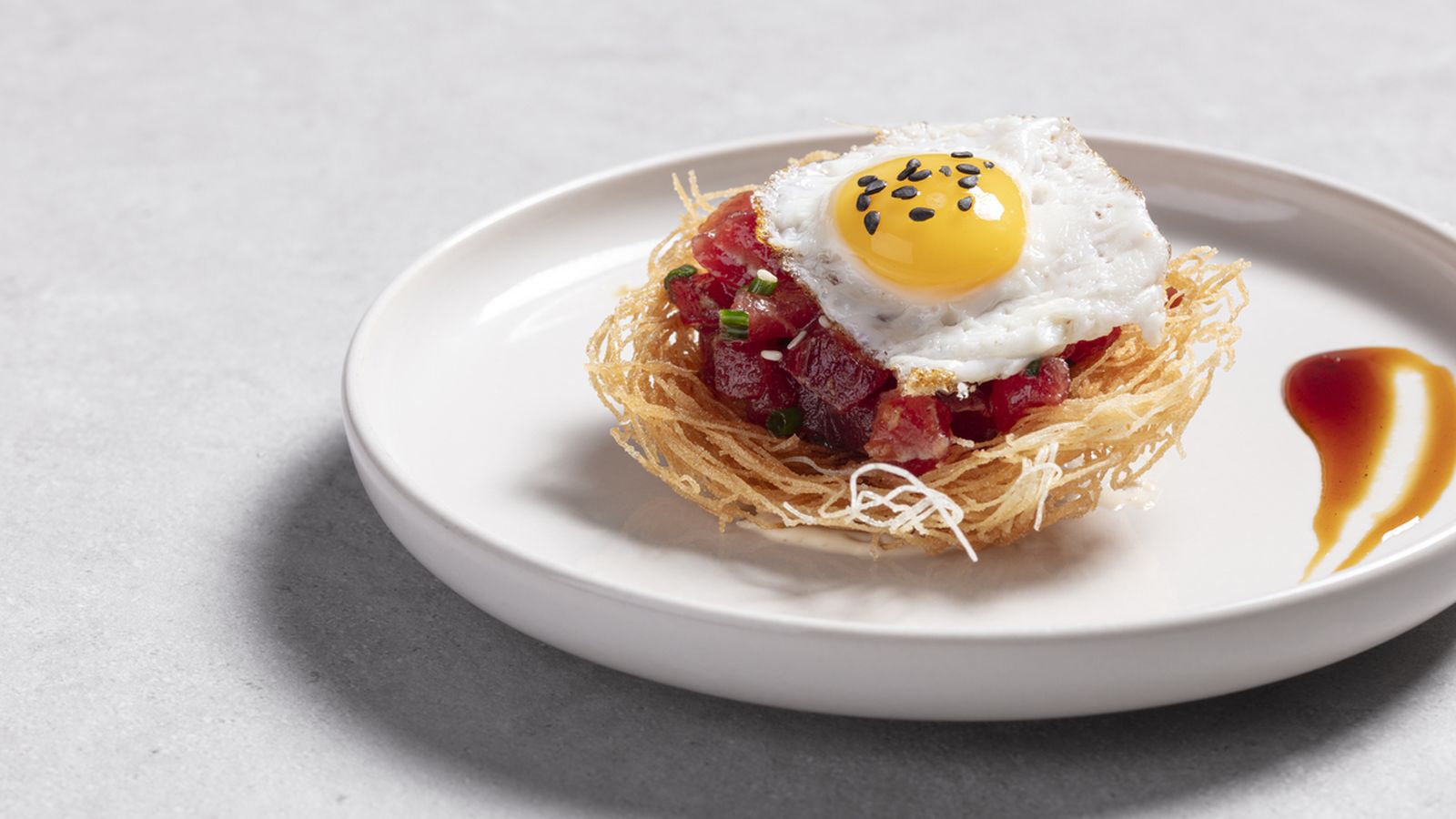 Premio del público (Ruta por el pueblo): La Fábrika - Nido de Brisa Marina