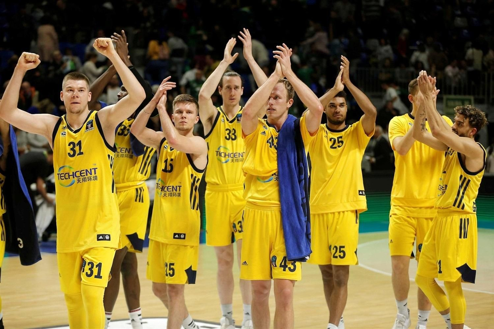 El Alba Berlín celebra la victoria ante el Unicaja.