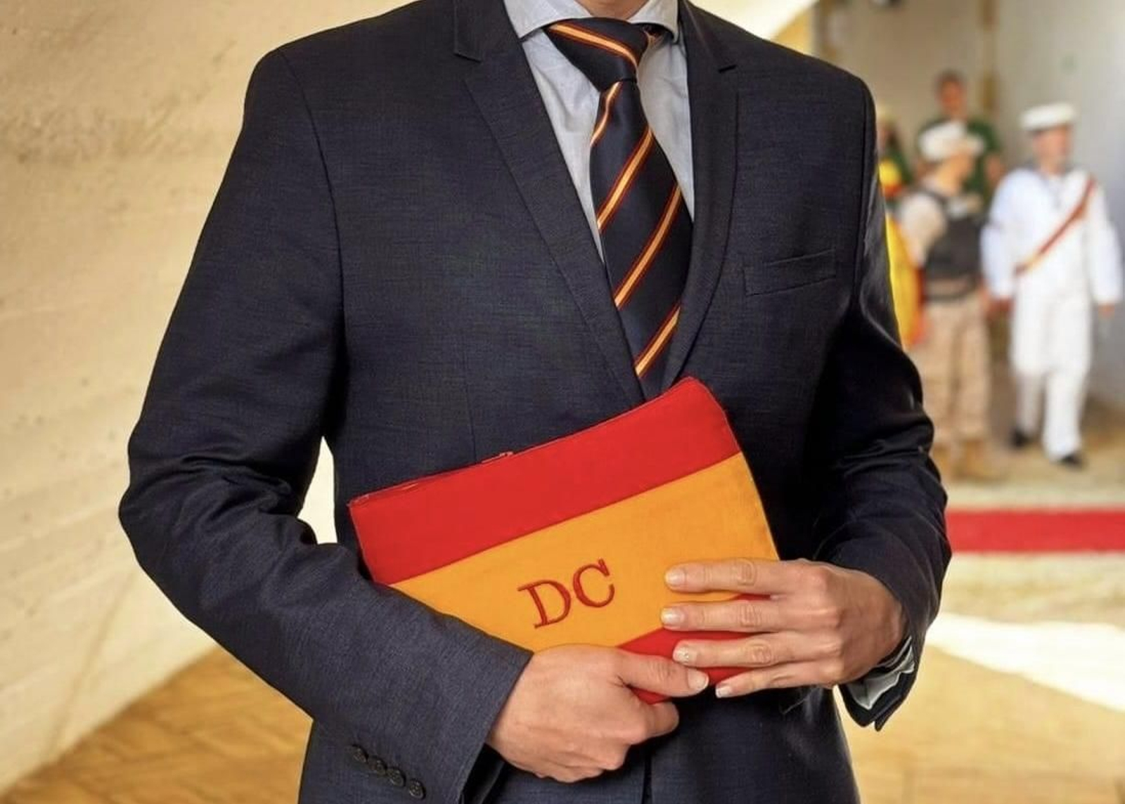 Adivina adivinanza: ¿qué tonto se ha disfrazado así?