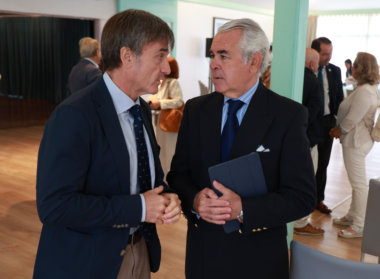 El desayuno informativo del Grupo Joly con Margarita del Cid, alcaldesa de Torremolinos, en imágenes