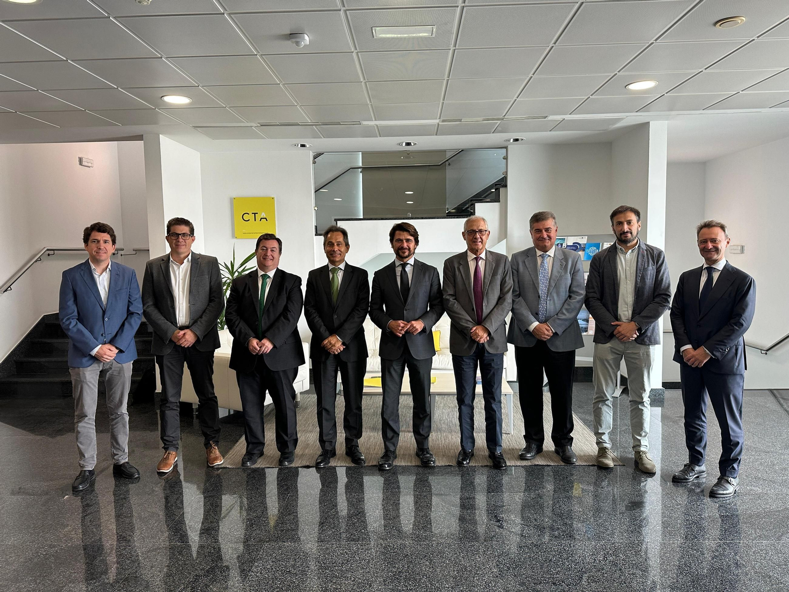 Integrantes del comité ejecutivo de CTA. Integrantes del comité ejecutivo de CTA.