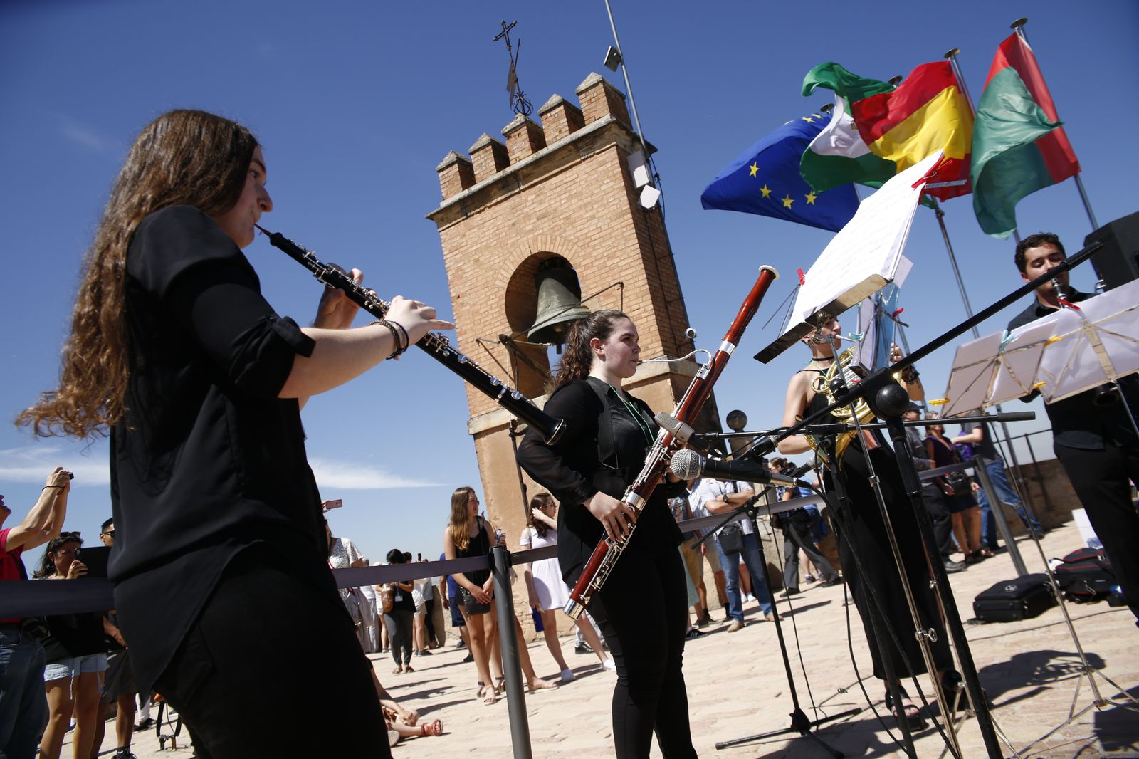 FEX, el pulpo del Festival se despereza