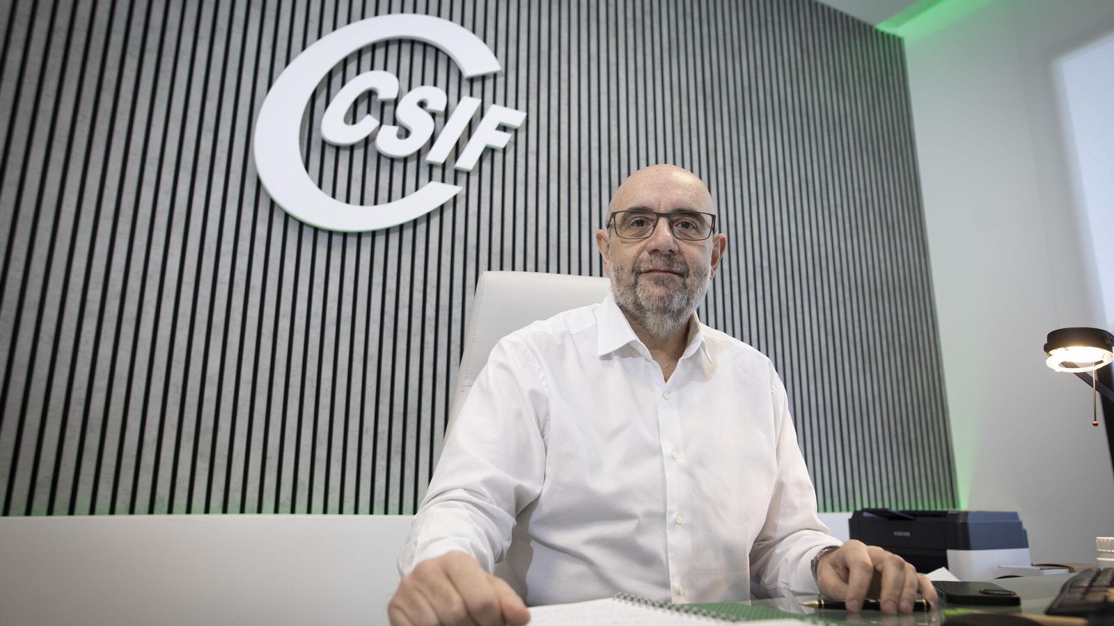 Borra, en la sede regional que el CSIF tiene en Granada.