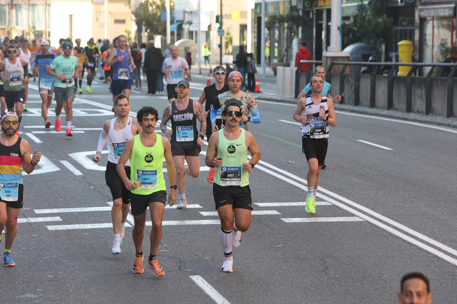 Búscate en la Zurich maratón de Sevilla