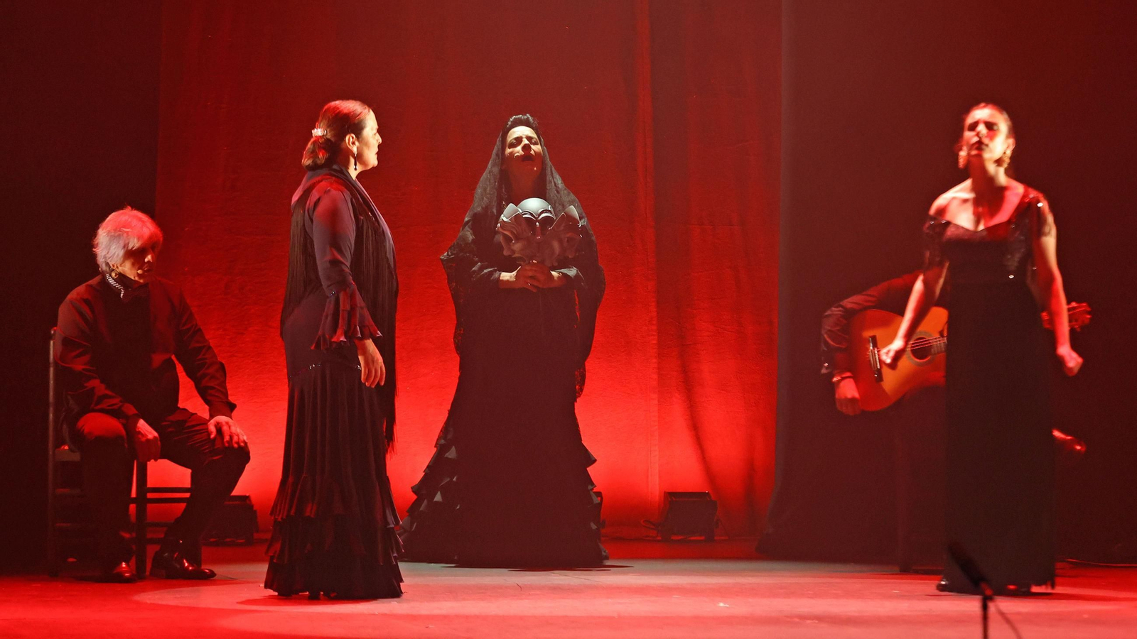 'Amor y Gloria' de la Compañía de María del Mar Moreno en el Festival de Jerez 2025
