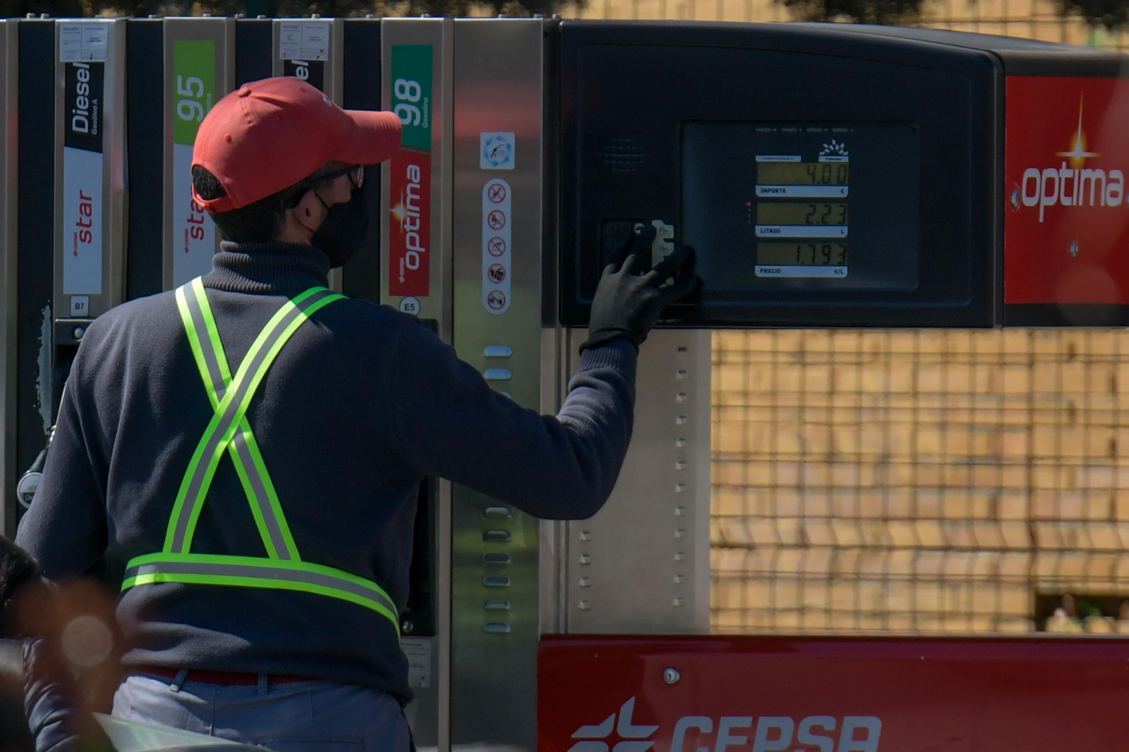 Precio y ubicación de las gasolineras de Granada más baratas