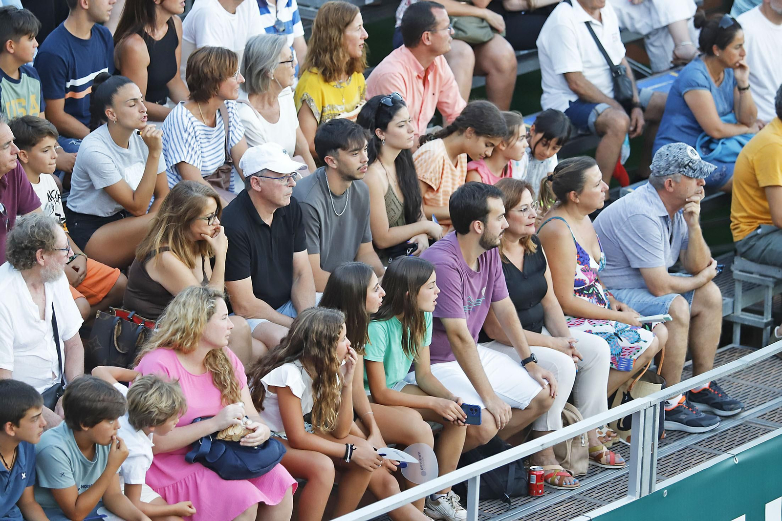 Imágenes del ambiente en la final femenina de la Copa del Rey de tenis de Huelva