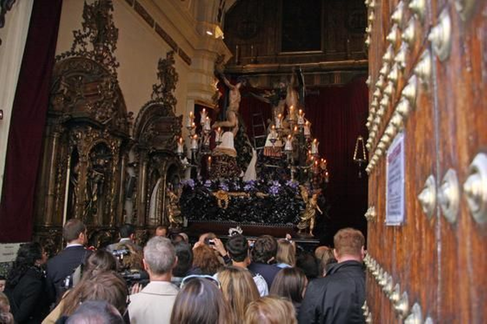 La hermandad de la Carretería no pudo procesionar este Viernes Santo.

Foto: Belén Vargas