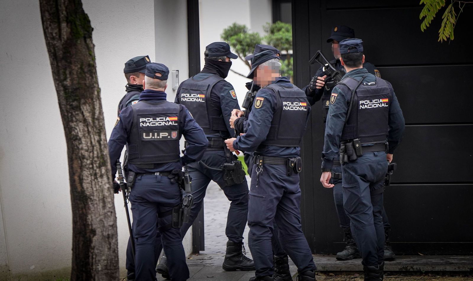 Imágenes de la operación policial en la avenida Cruz Roja de Jerez