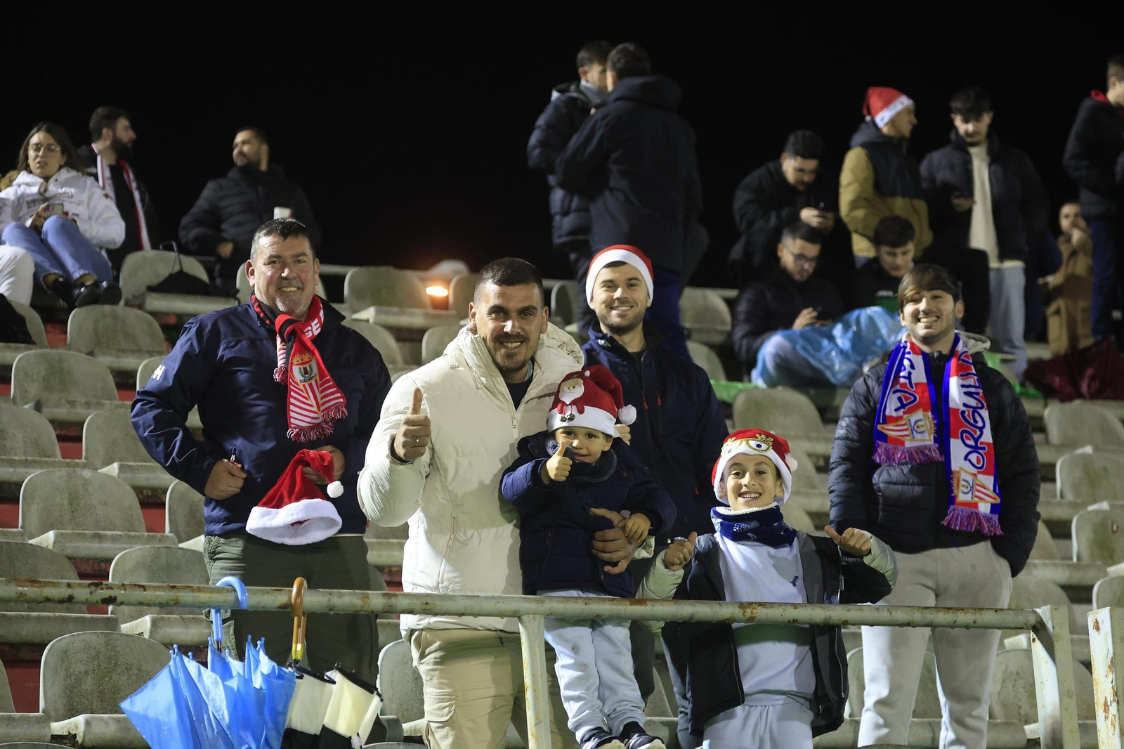 Búscate en el Nuevo Mirador durante el Algeciras - Villarreal B de Primera Federación