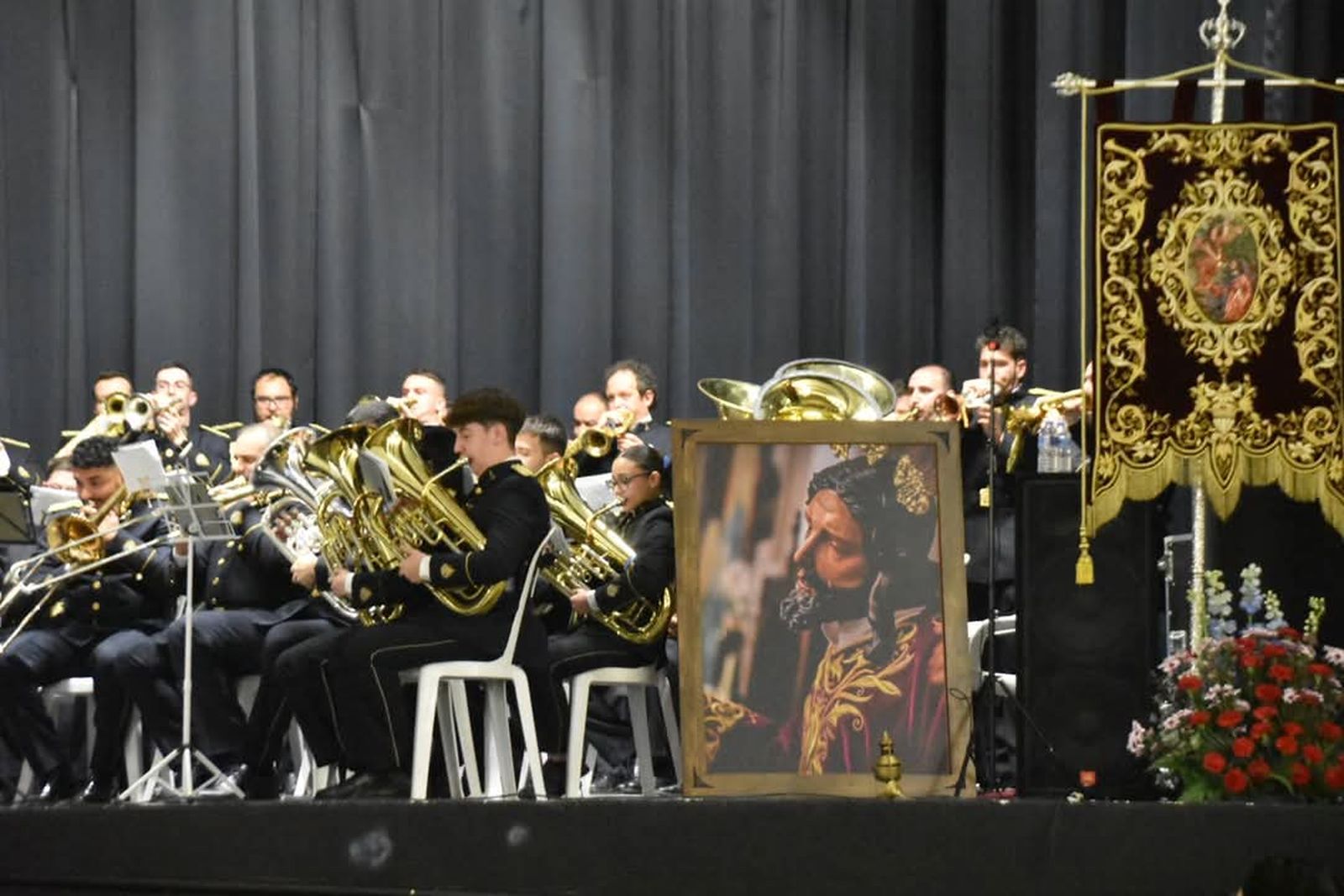 Las imágenes del concierto solidario de bandas a beneficio de Astuce Spain de Villa del Río