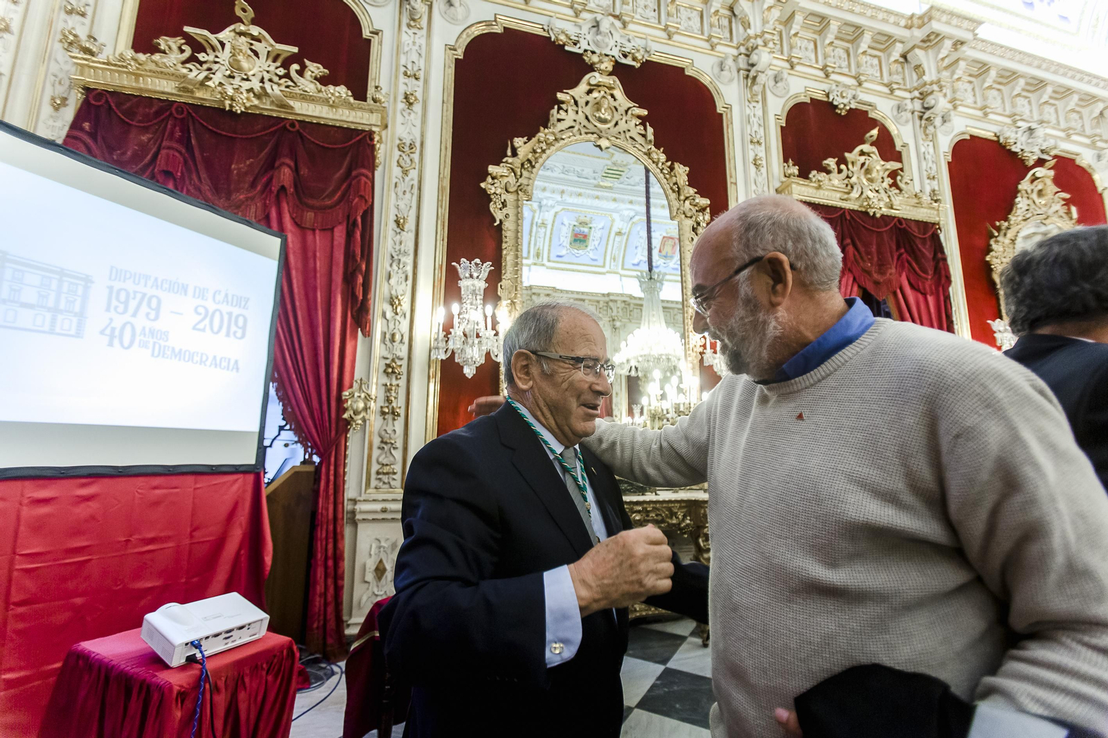 Diputación celebra los 40 años de ayuntamientos democráticos
