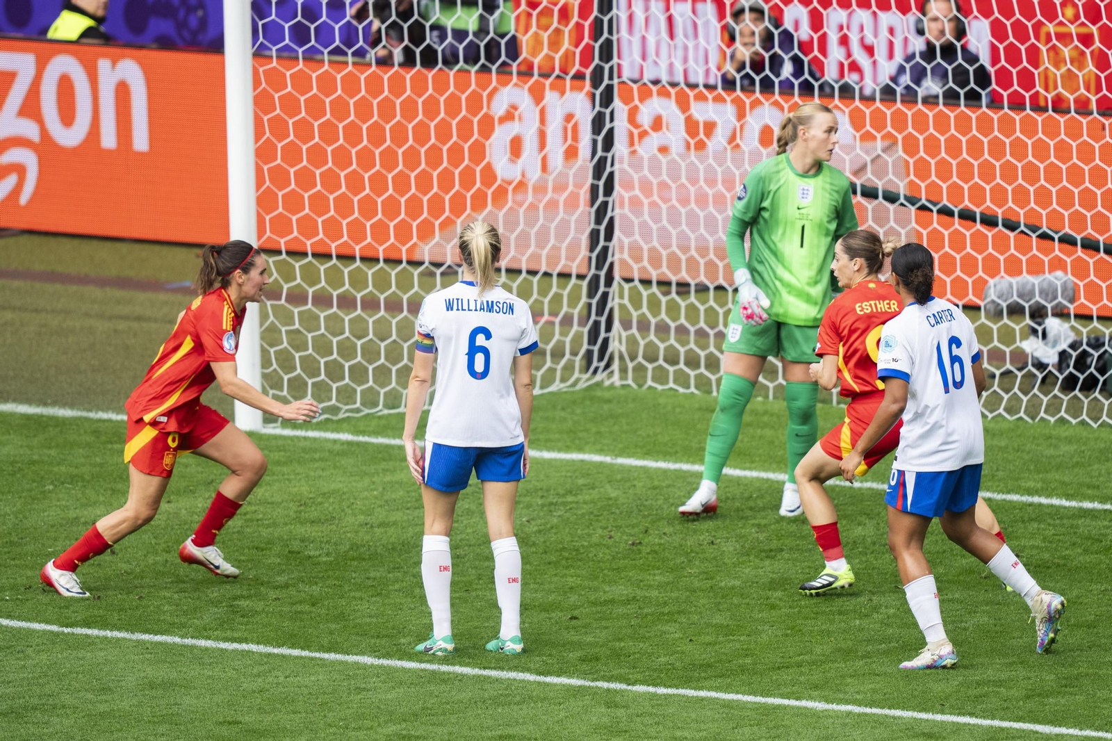 Las mejores imágenes de la final España - Inglaterra de la Eurocopa femenina