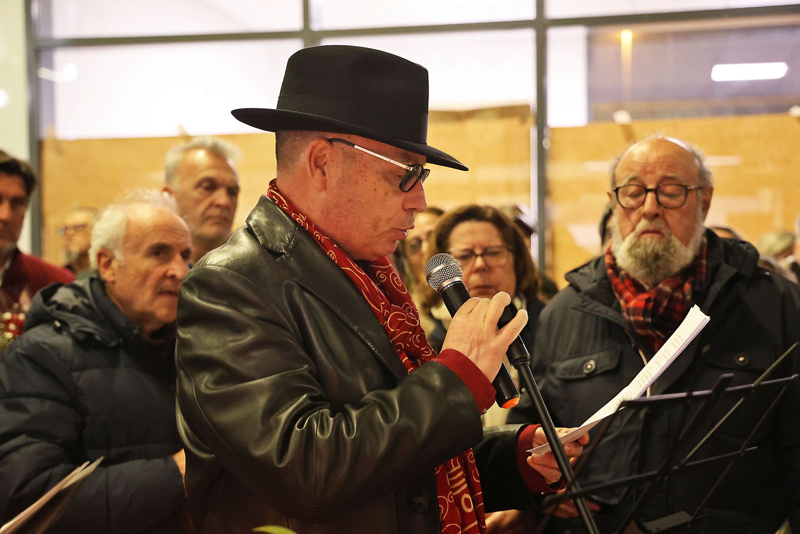 Las fotografías de la vigilia por los fallecidos en el accidente de tren  de Adamuz