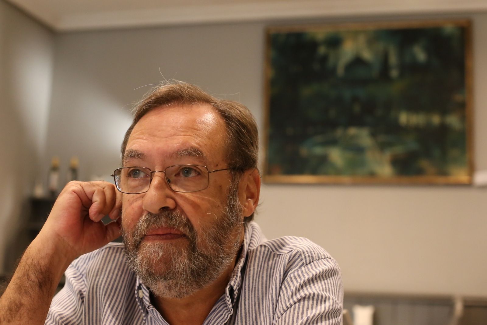 Isidoro Beneroso, en la cafetería José Luis, plaza de Cuba.