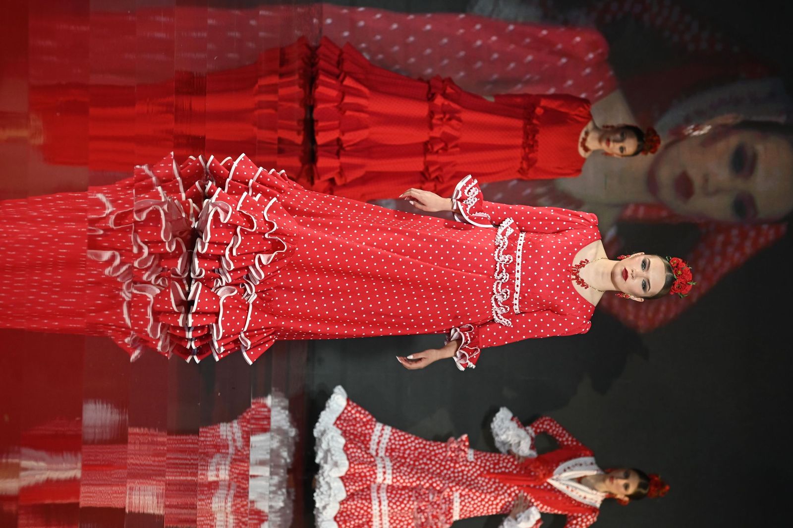 Huelva Flamenca 2026: Desfile de Raquel Muñoz