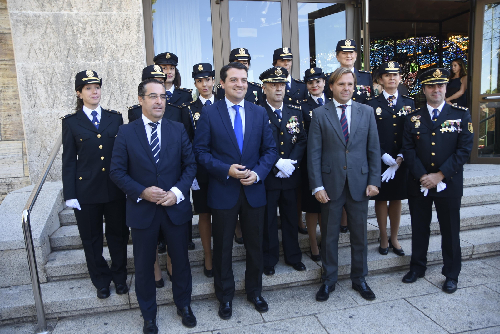 Las fotos de la Festividad de los Santos Ángeles Custodios, Patrones de la Policía Nacional, en Córdoba