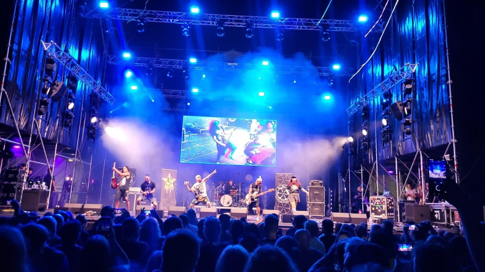 SanRock 2025 llena por cuarto año la Plaza de las Constituciones con una noche inolvidable