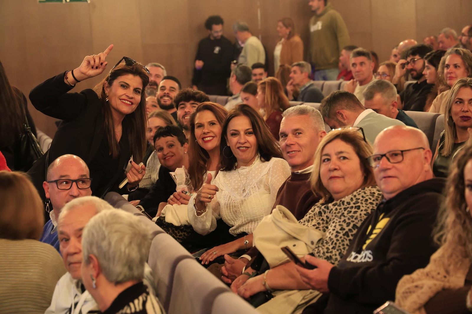 Fotos del espectáculo 'Viaje con nosotros' del Comandante Lara