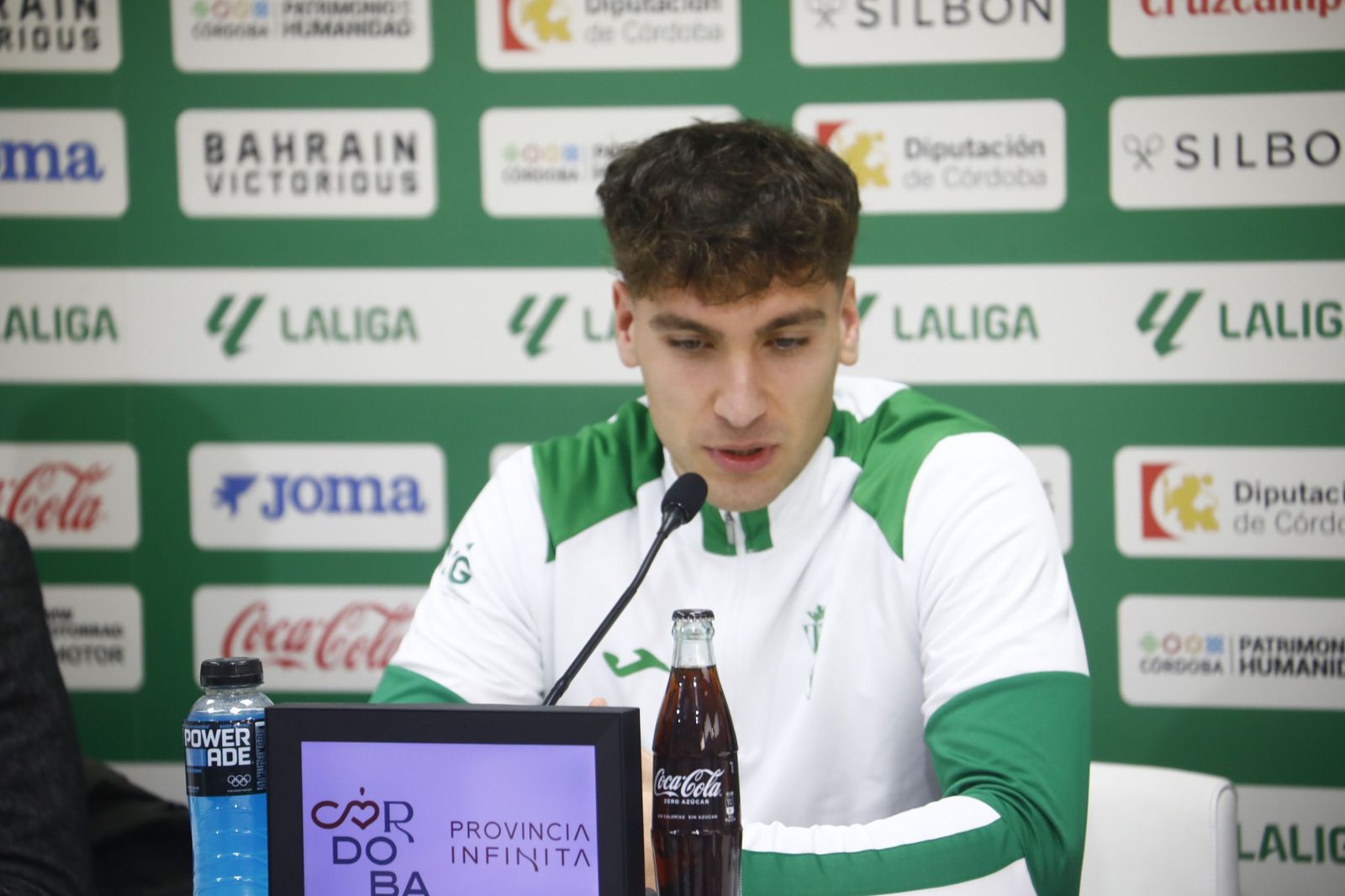 Las mejores fotos de la presentación de Diego Percan con el Córdoba CF