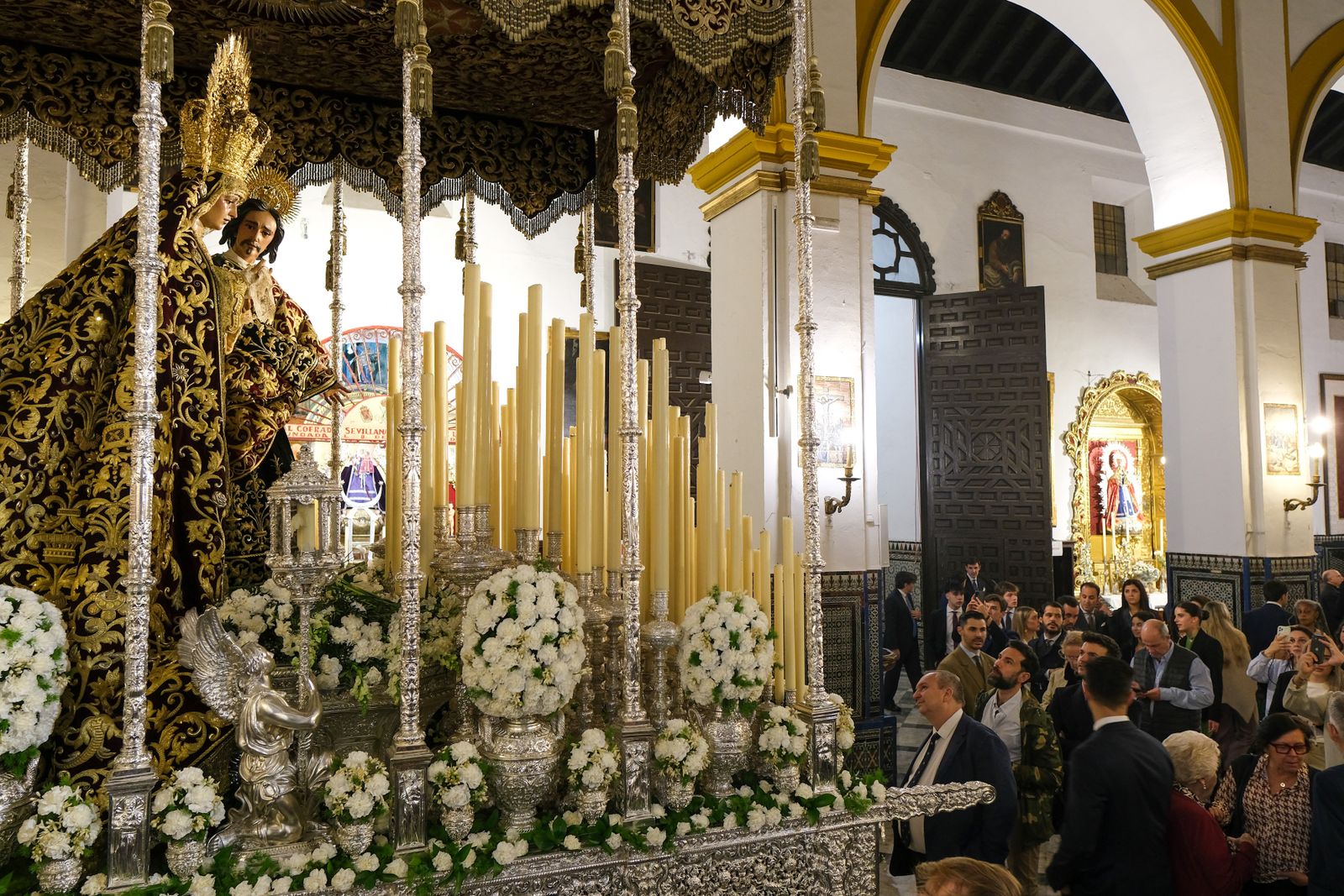 LAS IMAGENES DE LA HDAD DE LA AMARGURA EN SEVILLA SEMANA SANTA 2024