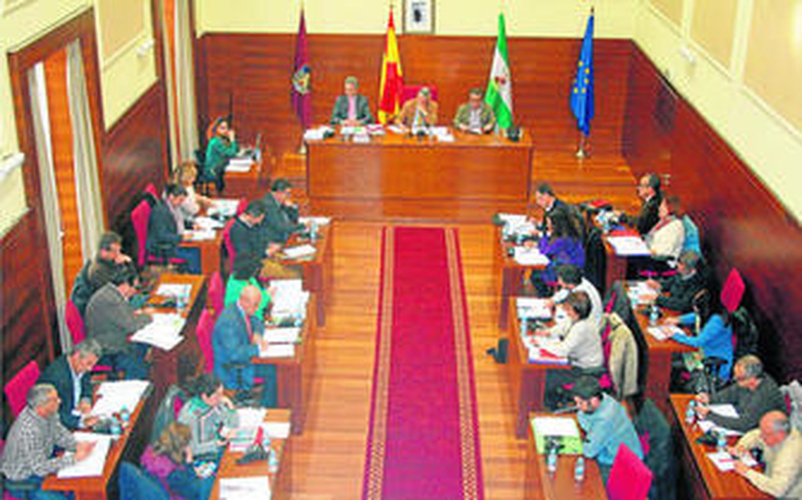 Imagen de la sesión plenaria que se celebró en la tarde de ayer en el Ayuntamiento.
