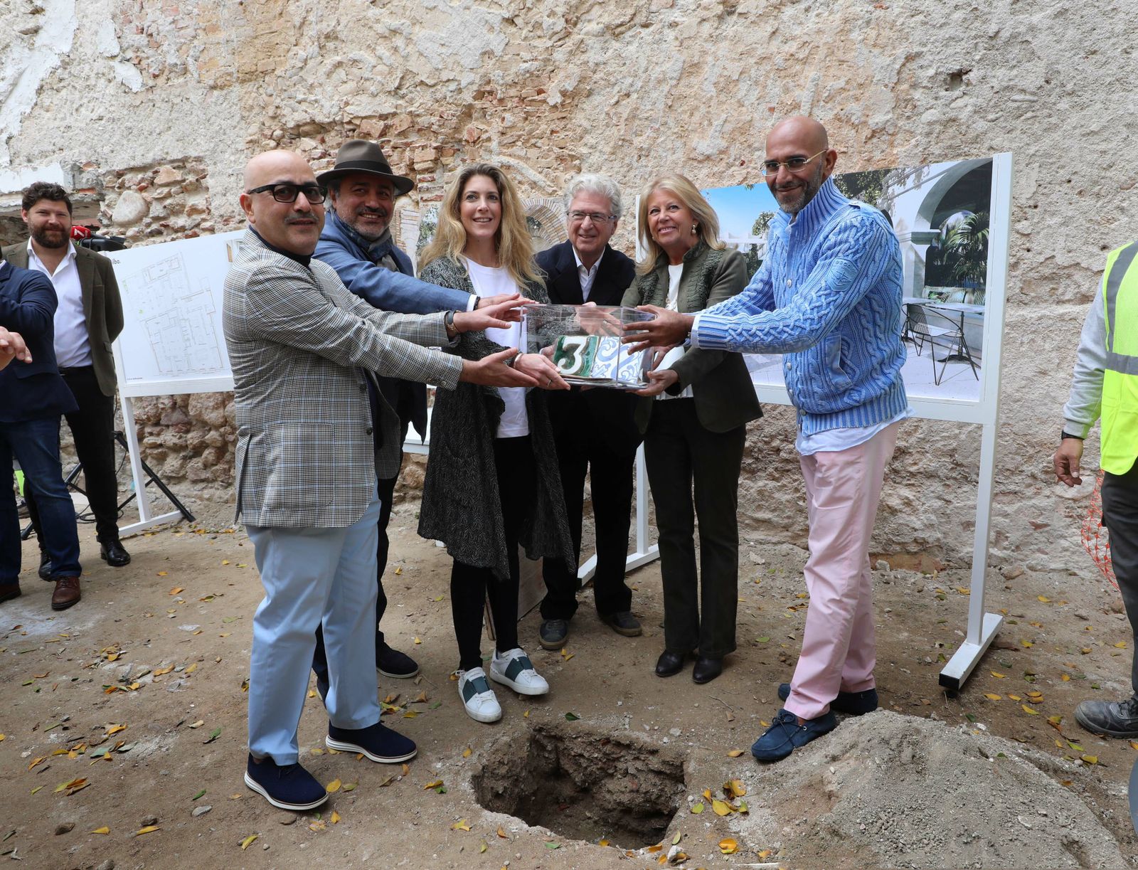 Acto de colocación de la primera piedra para la reapertura de La Fonda de Marbella como hotel boutique de lujo.