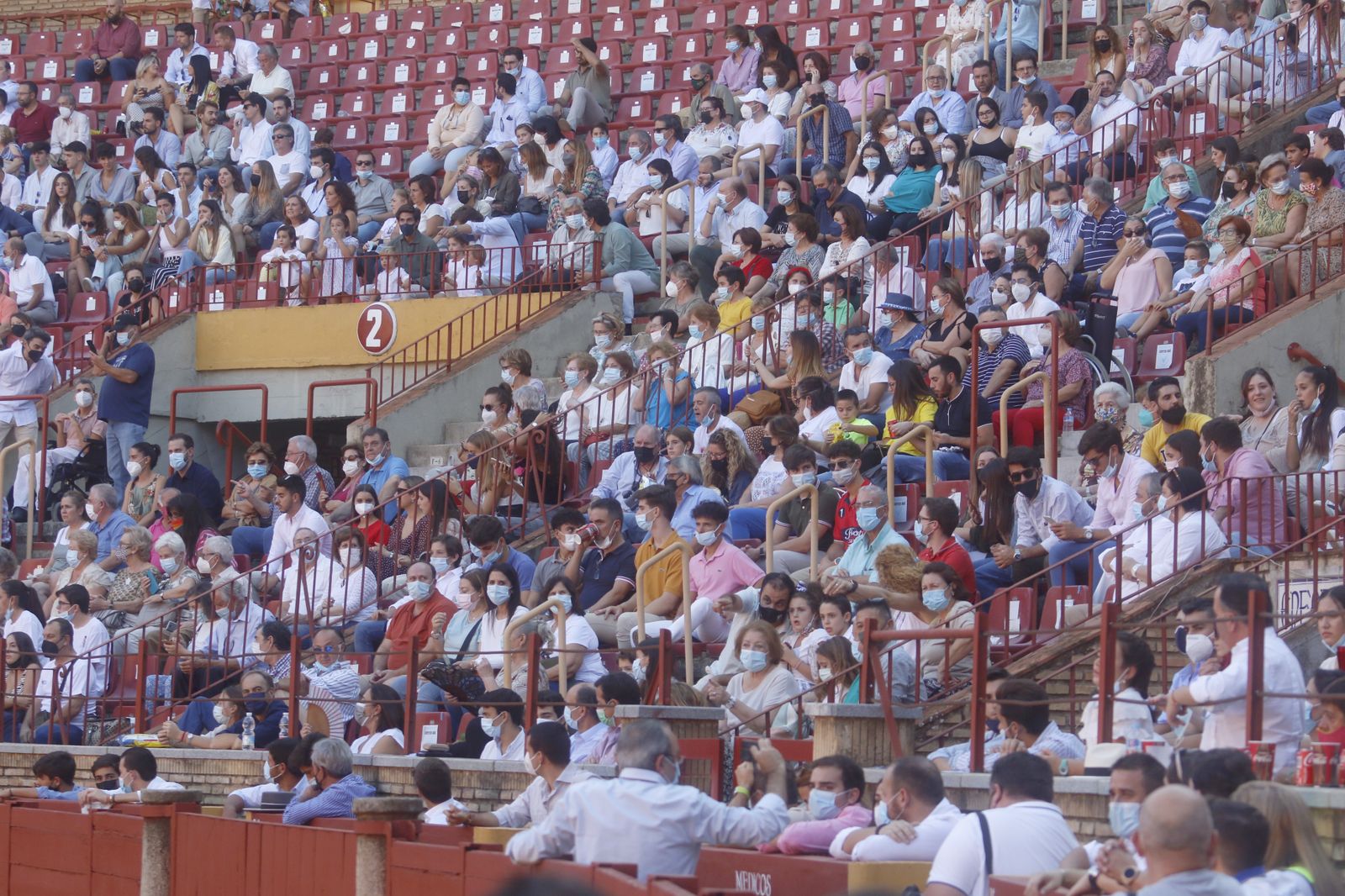 La becerrada del Círculo Taurino de Córdoba en el Coso de los Califas, en fotos