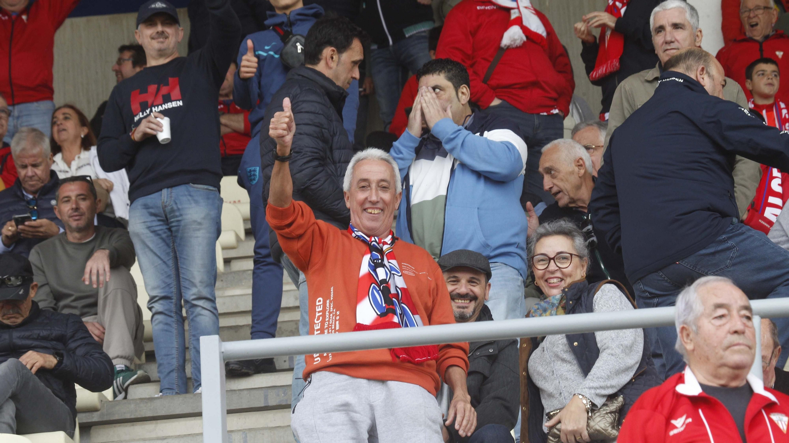 Búscate en el Algeciras CF  - Linares de Primera Federación