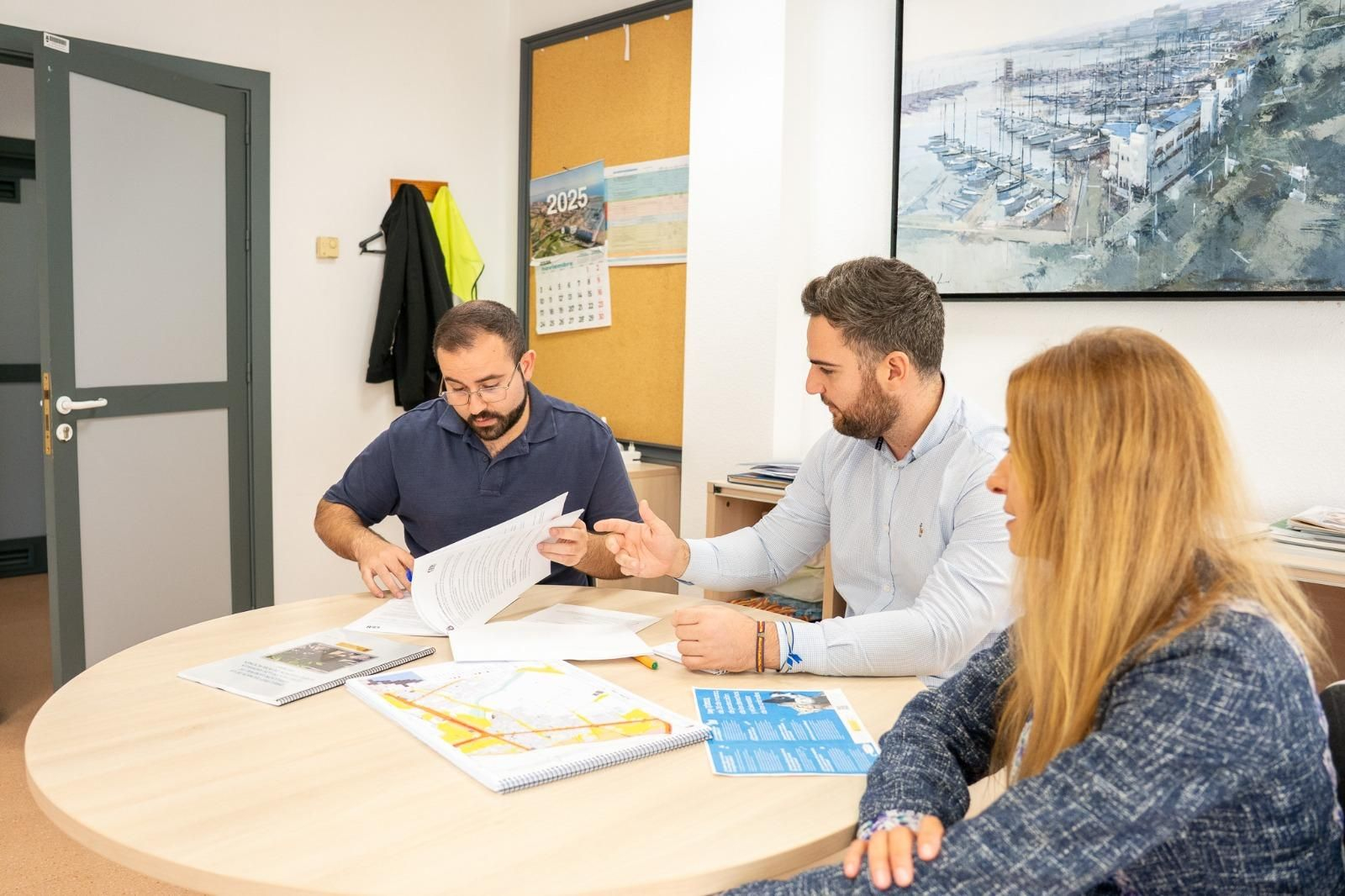 El equipo de gobierno del Ayuntamiento de Roquetas de Mar aprueba inicialmente la Ordenanza Municipal sobre las mascotas.