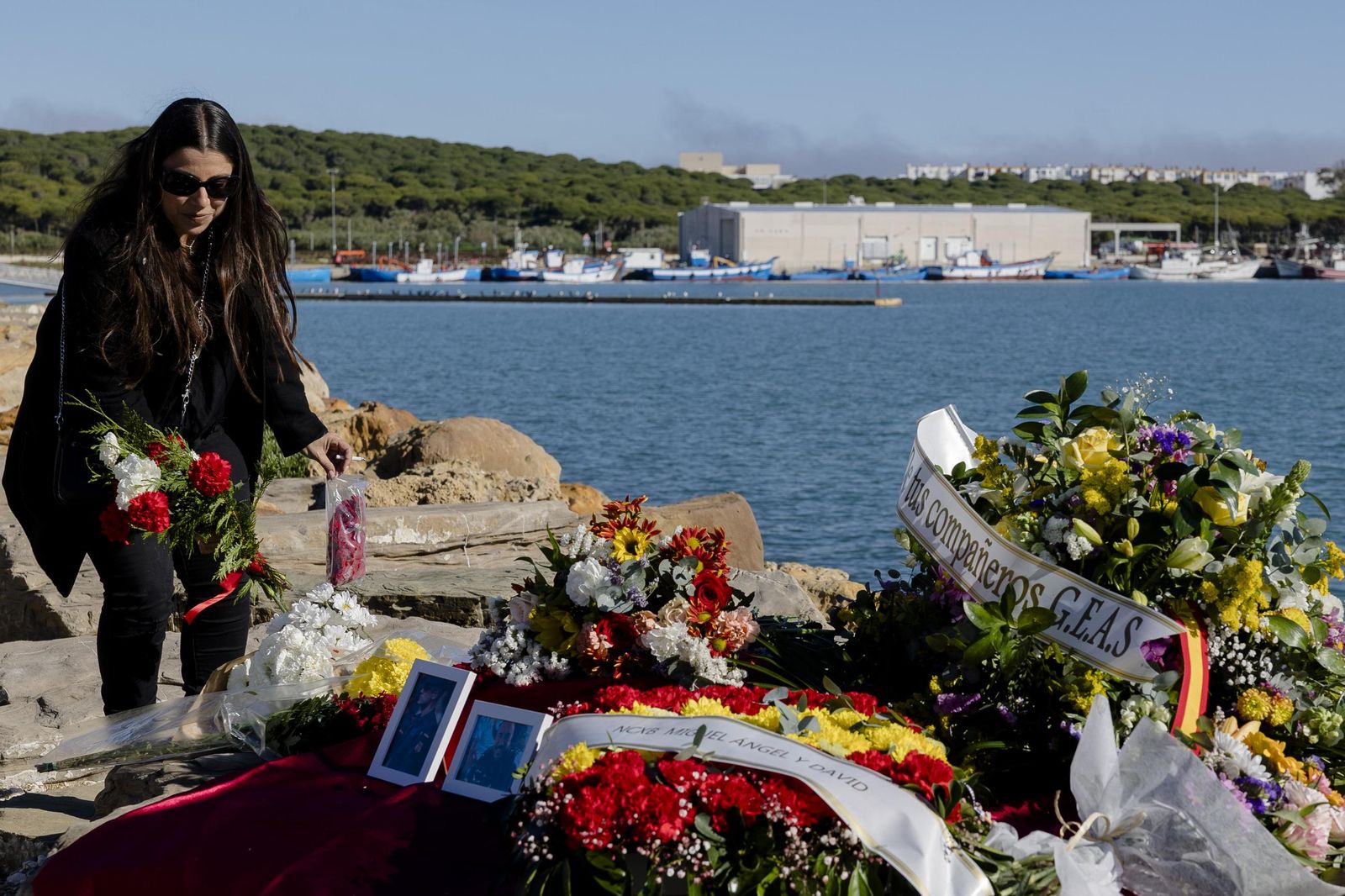 Todas las imágenes del homenaje homenaje a los dos guardias civiles que murieron arrollados por una narcolancha