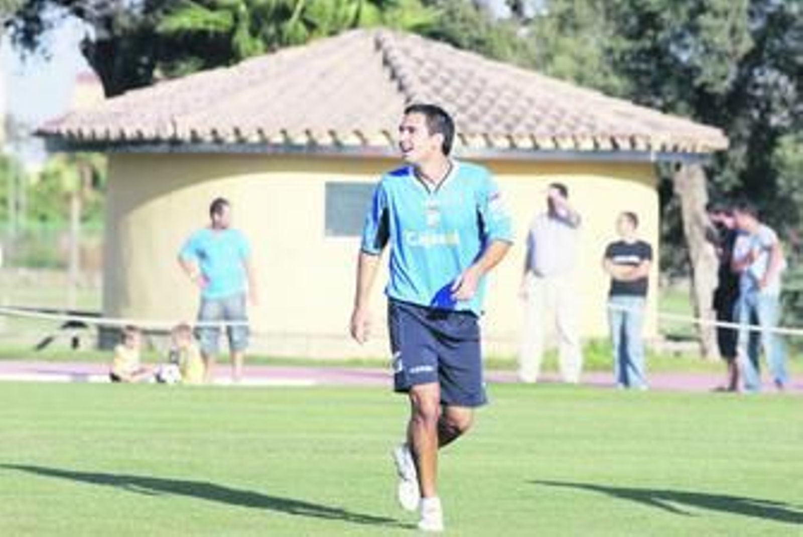 Emiliano Armenteros puede ser titular el domingo.