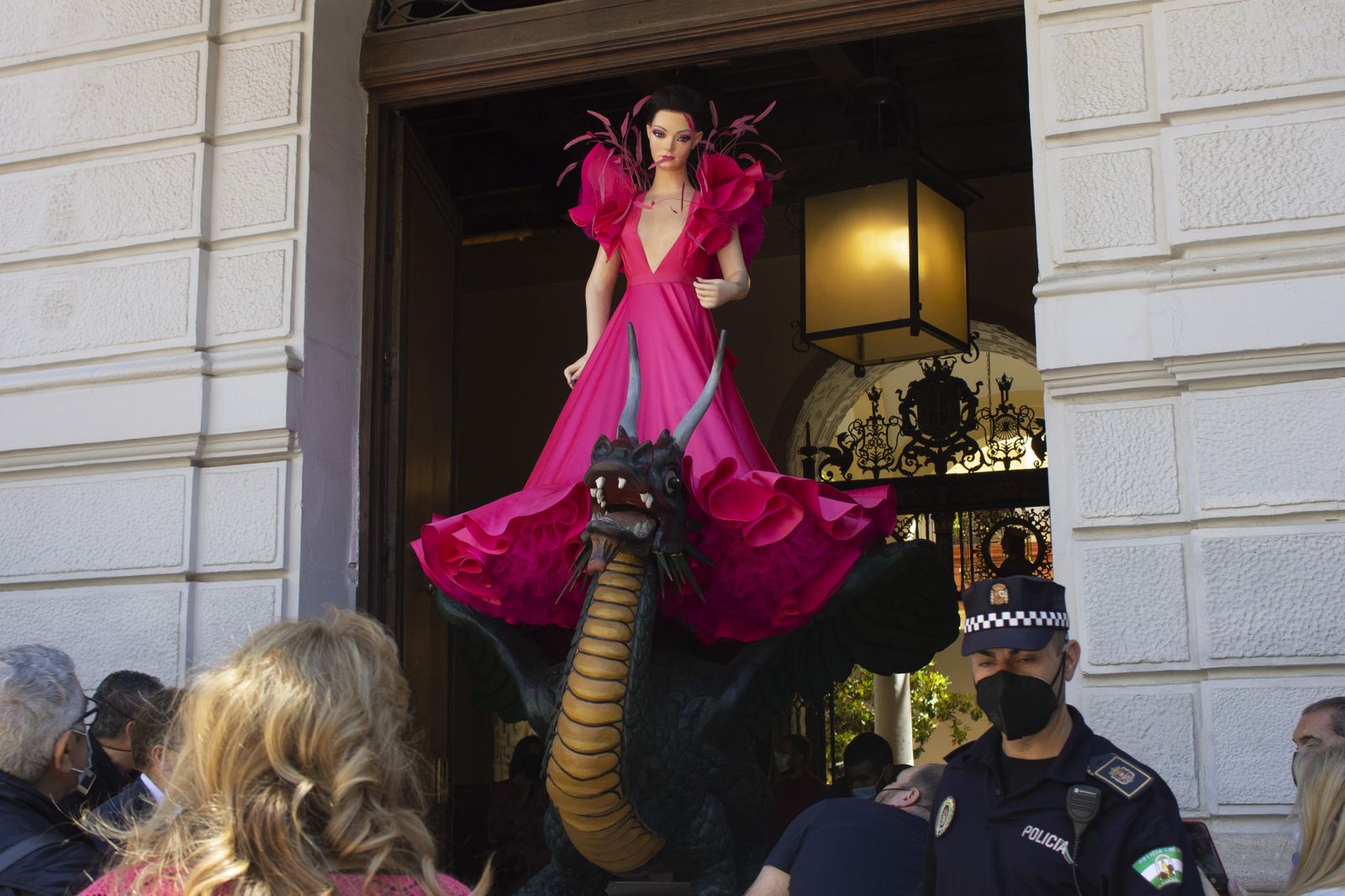 Fotos: así luce la Tarasca este 2021 en la Plaza del Carmen