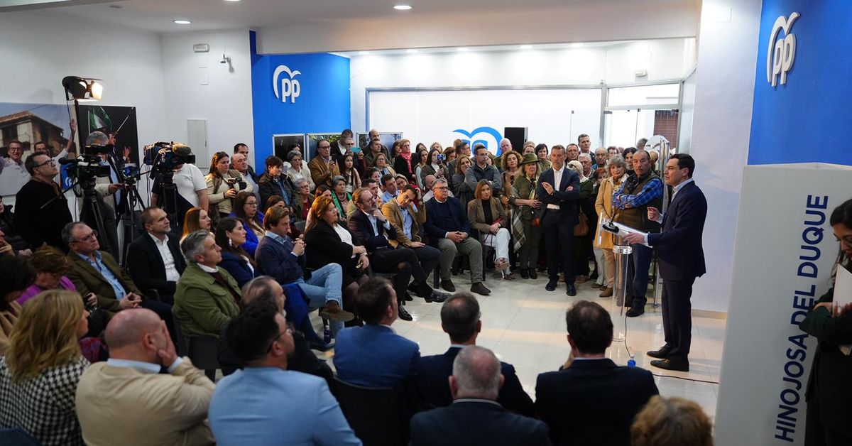 Juanma Moreno justifica los pactos con Vox a dos días de recibir a Feijóo