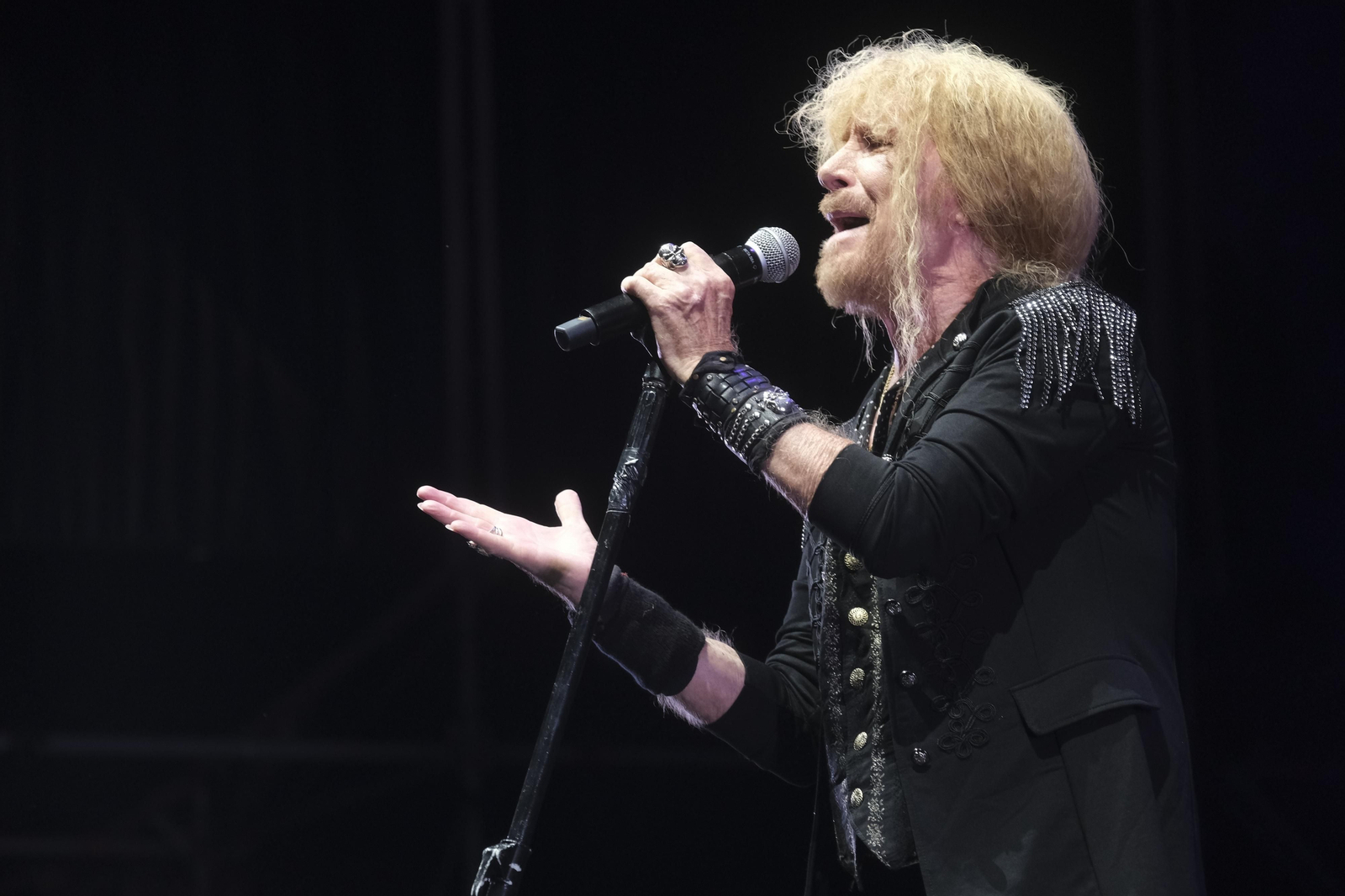 El concierto de Medina Azahara en el Festival de la Guitarra de Córdoba, en fotografías