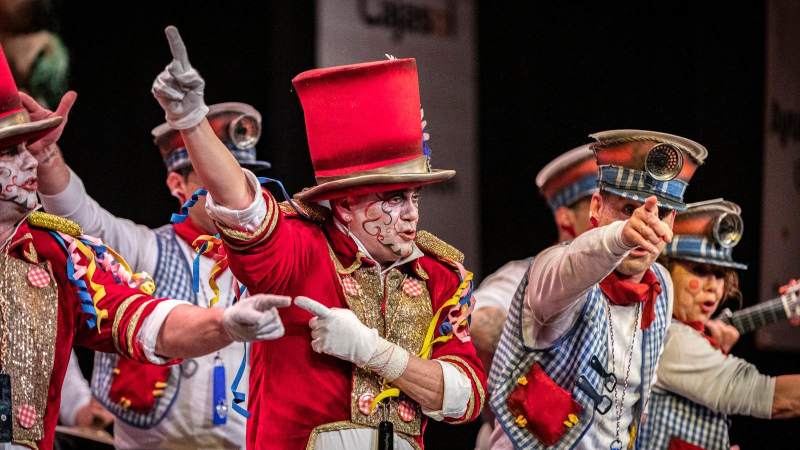 Búscate entre las mejores imágenes de la tercera sesión de cuartos de final del COAC 2025