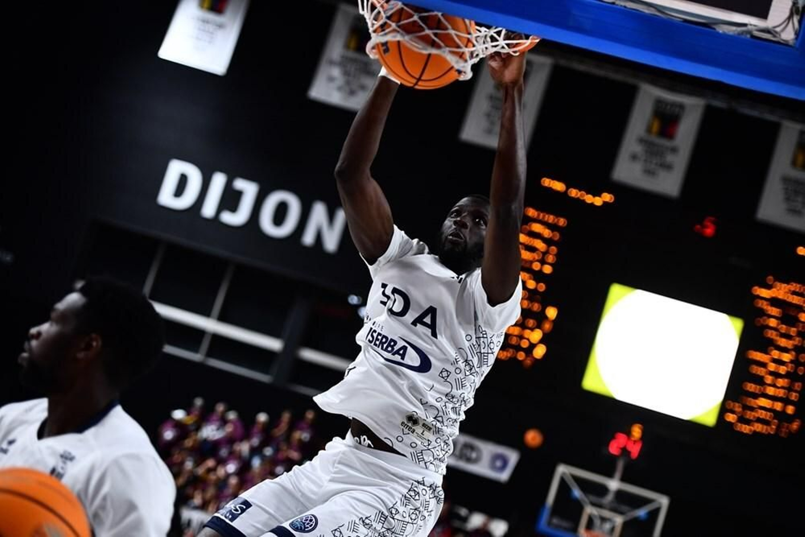 Imagen del calentamiento del Dijon.