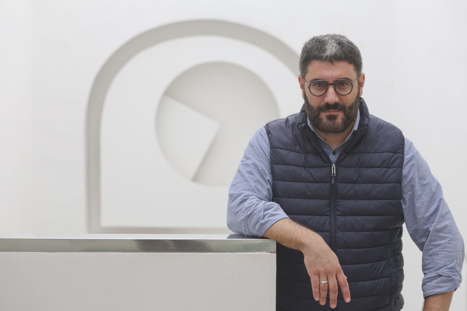 Lisardo Morán en la sede de Turismo Andaluz en Málaga.