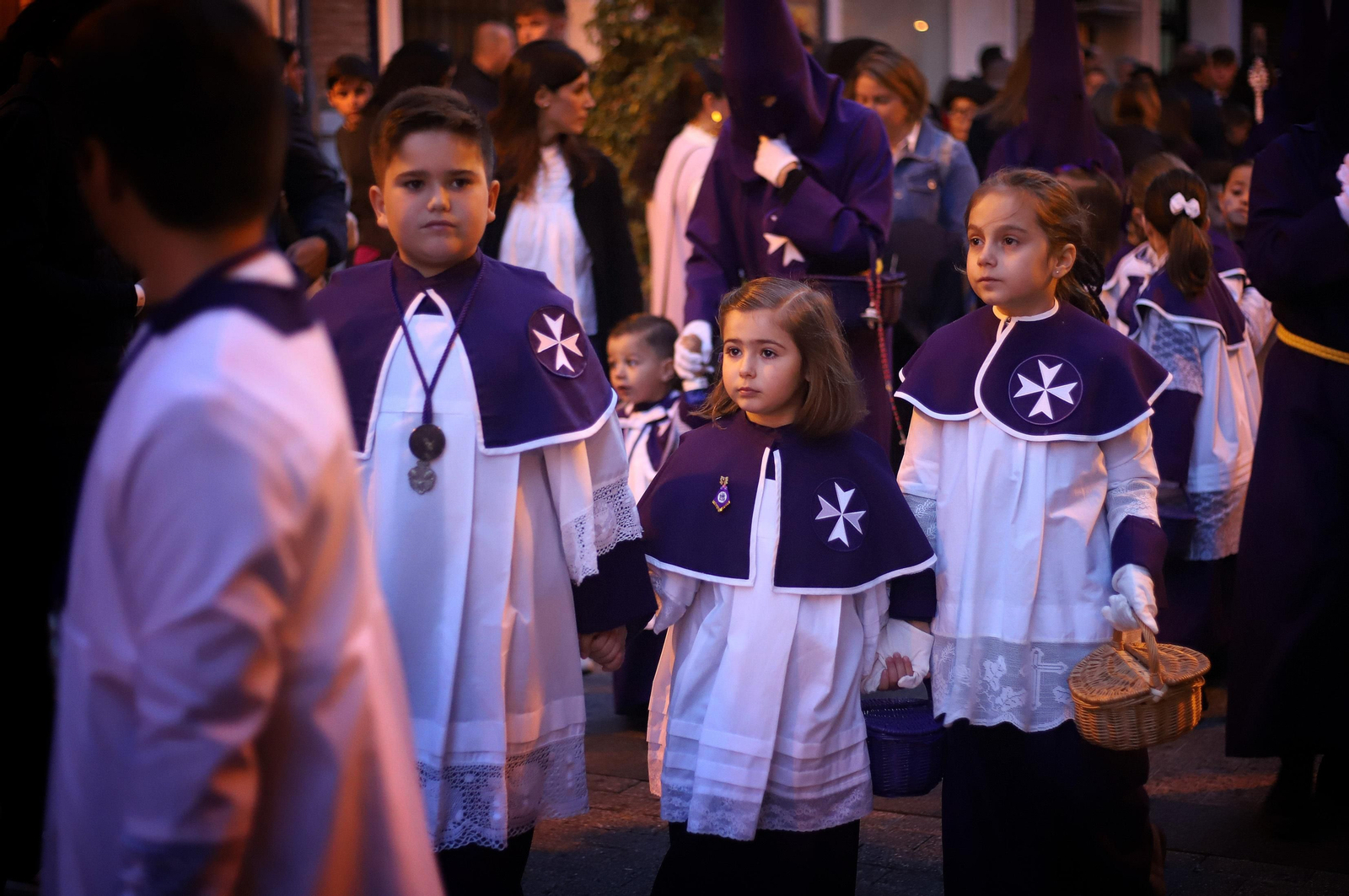 La Hermandad El Nazareno en la madrugá de la Semana Santa de Huelva 2023, en imágenes