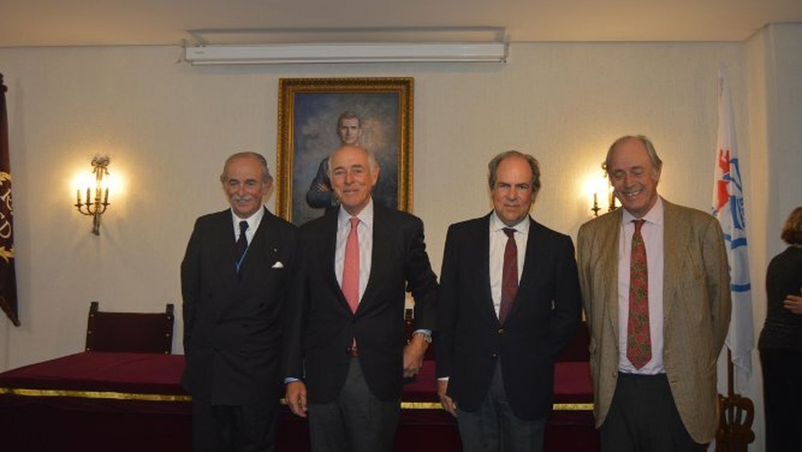 El marqués de Villarreal de Burriel con sus hermanos Miguel, Antonio e Ignacio Morenés y Giles.