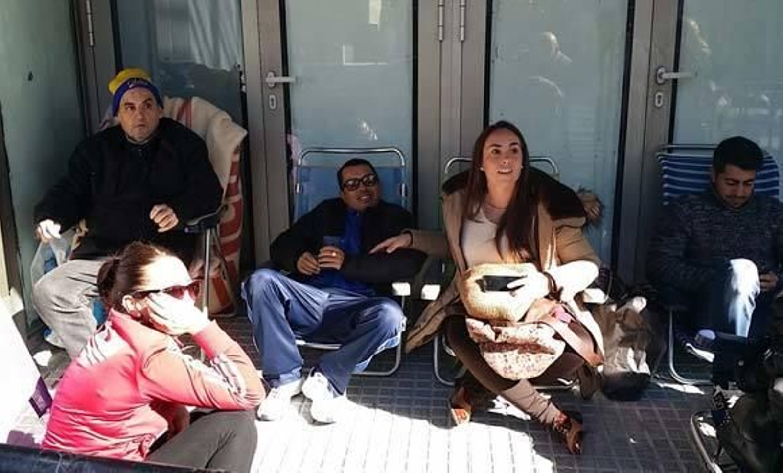 50 horas en cola por las entradas de semifinales