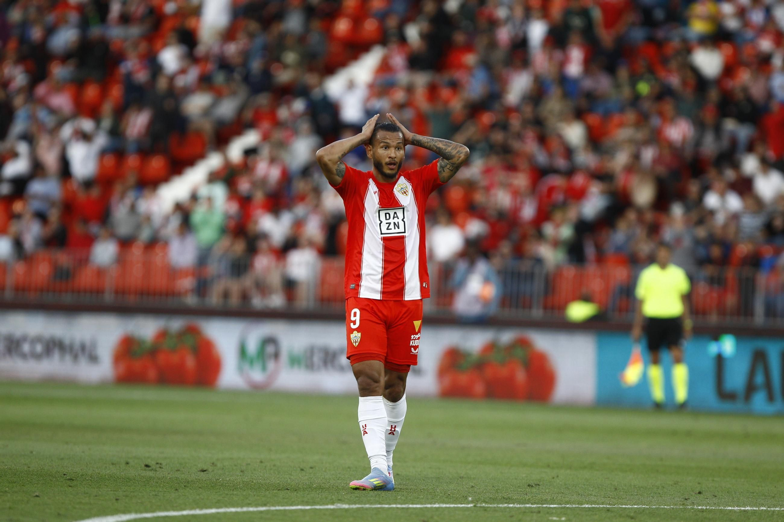 El U.D. Almería-C.D. Eldense, en imágenes