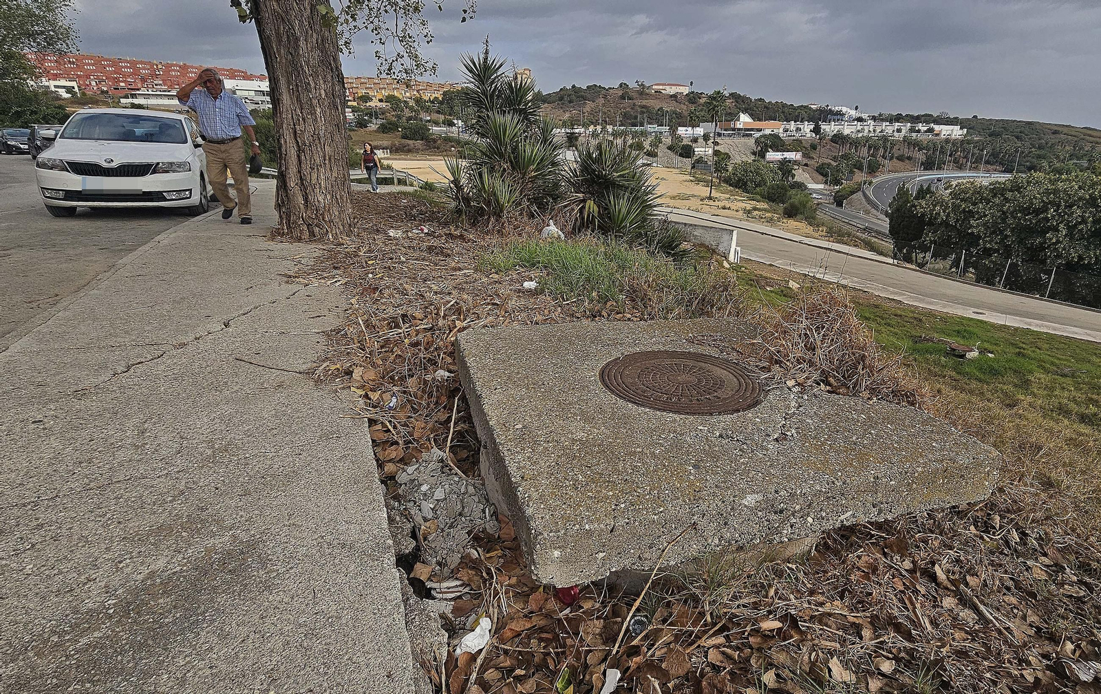 Fotos de los desperfectos en la barriada del Liang Shan Po en Algeciras